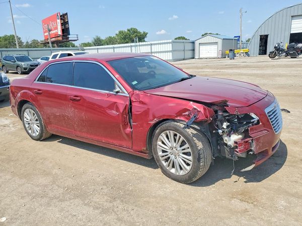 2014 CHRYSLER 300