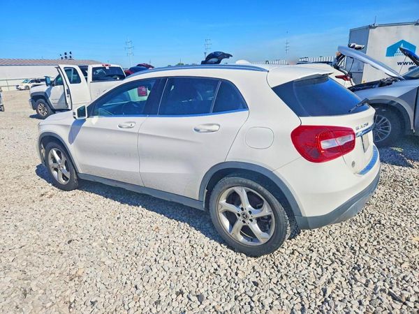 2019 MERCEDES-BENZ GLA GLA250 — DSRA