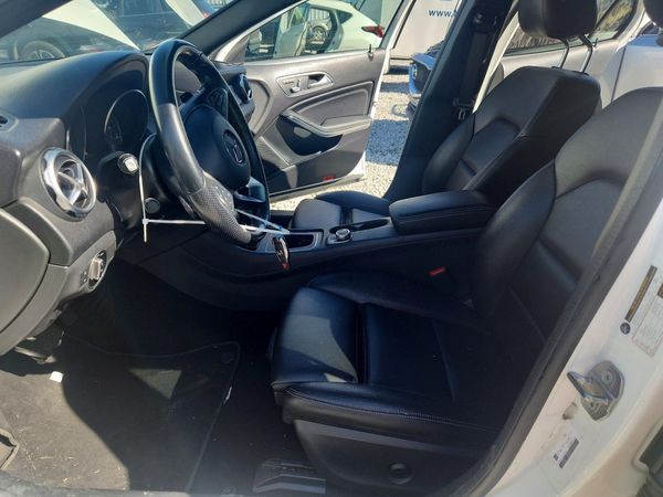2019 MERCEDES-BENZ GLA GLA250 — DENT