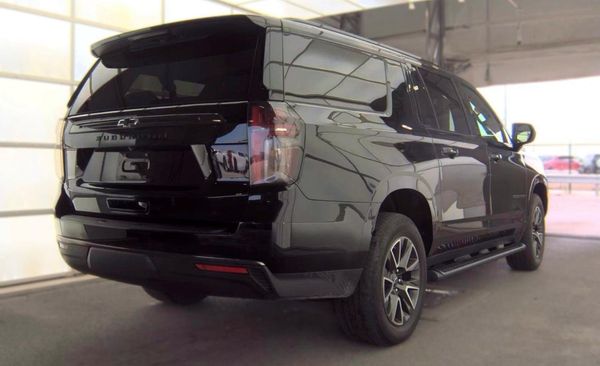 2022 CHEVROLET SUBURBAN Z71