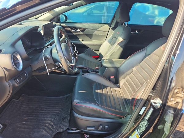 2024 KIA FORTE — DENT