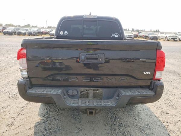 2016 TOYOTA TACOMA