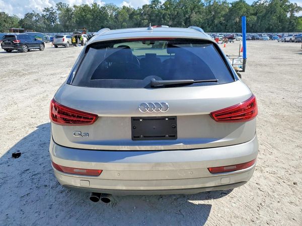 2017 AUDI Q3