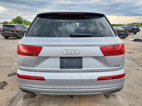 2018 AUDI Q7