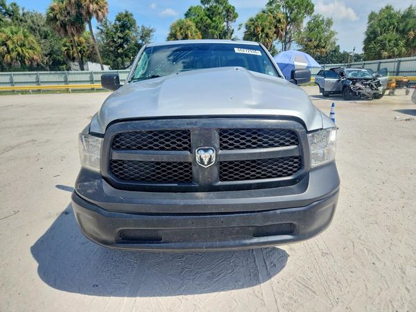 2017 RAM 1500 ST