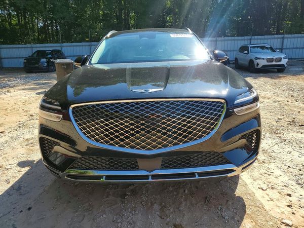 2023 GENESIS GV70