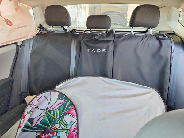 2022 VOLKSWAGEN TAOS