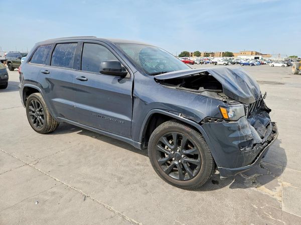2018 JEEP GRAND CHEROKEE Laredo