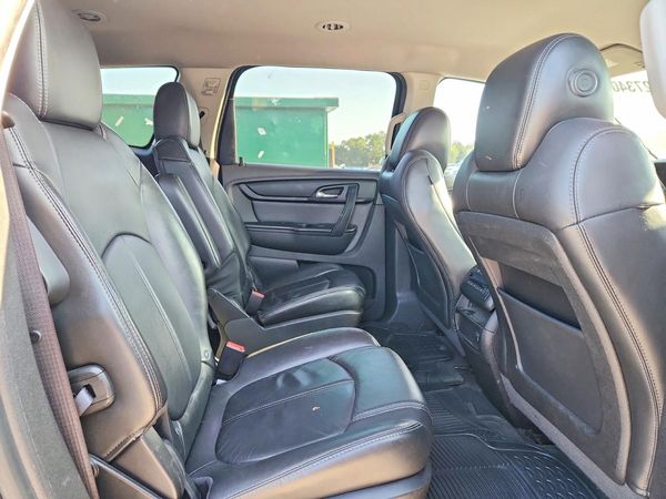 2013 CHEVROLET TRAVERSE 2LT