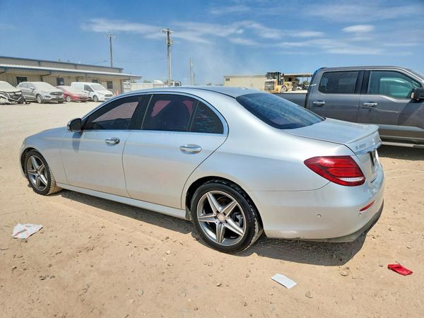 2017 MERCEDES-BENZ E E300