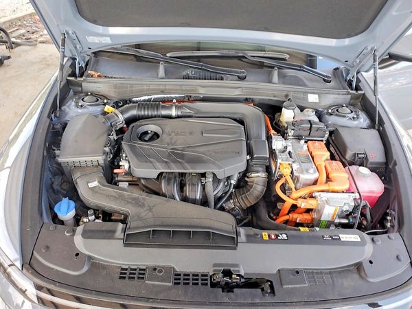 2026 HYUNDAI SONATA Blue — Engine bay