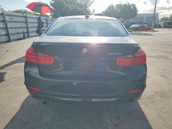 2014 BMW 320 SA