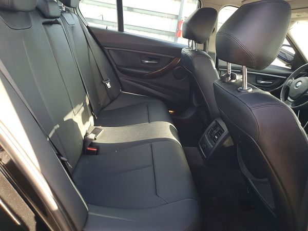 2014 BMW 320 SA