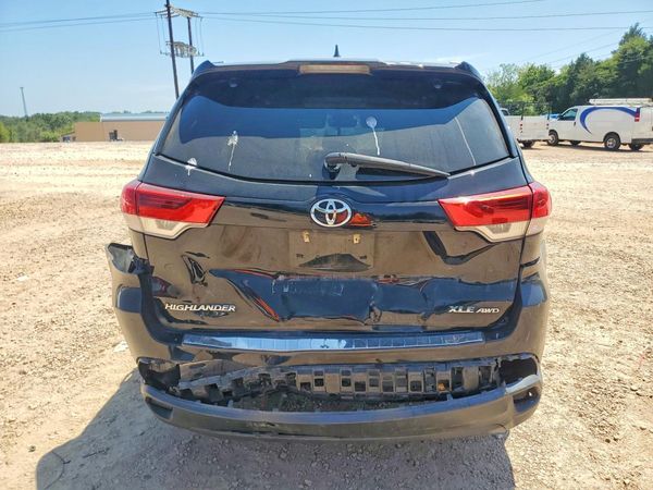 2019 TOYOTA HIGHLANDER SE/XLE