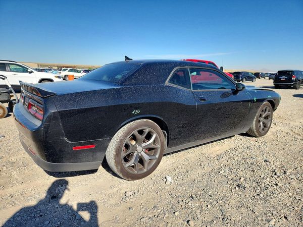 2015 DODGE CHALLENGER SXT Plus