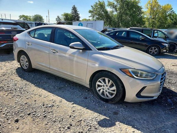 2017 HYUNDAI ELANTRA