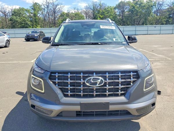 2024 HYUNDAI VENUE SEL / Limited