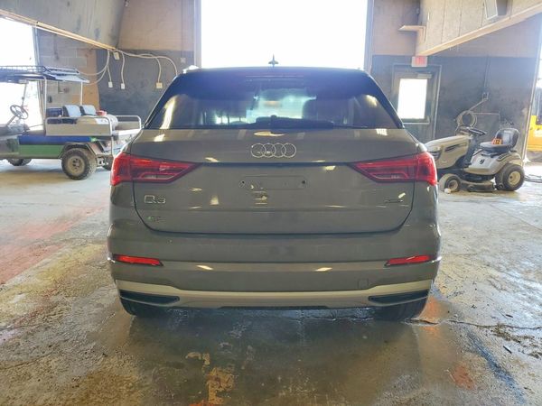 2019 AUDI Q3 quattro Premium — DIRR