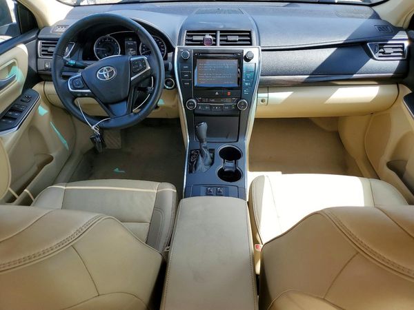 2015 TOYOTA CAMRY