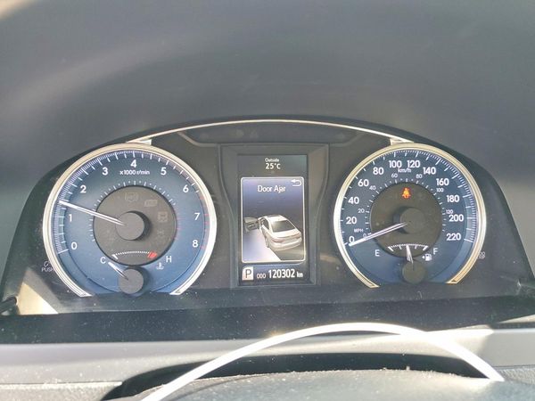 2015 TOYOTA CAMRY