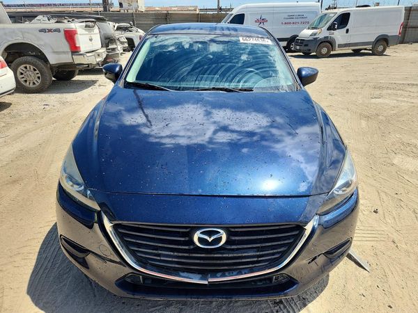 2018 MAZDA 3 Sport