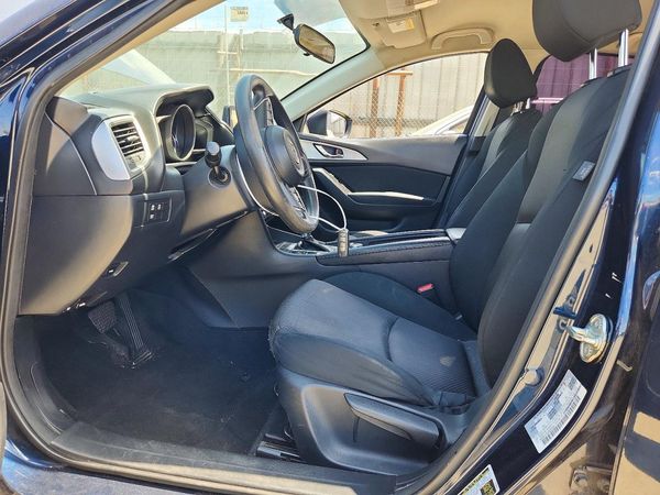 2018 MAZDA 3 Sport