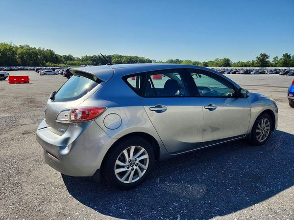 2013 MAZDA 3 Touring/GS