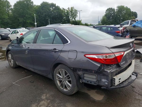 2016 TOYOTA CAMRY