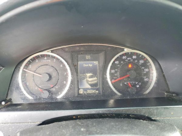 2016 TOYOTA CAMRY