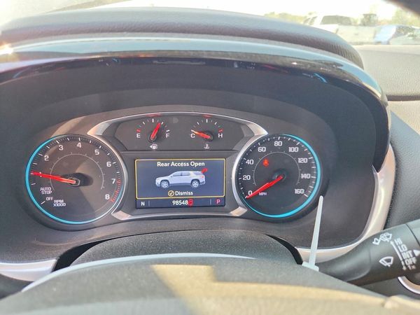 2021 CHEVROLET TRAVERSE LT
