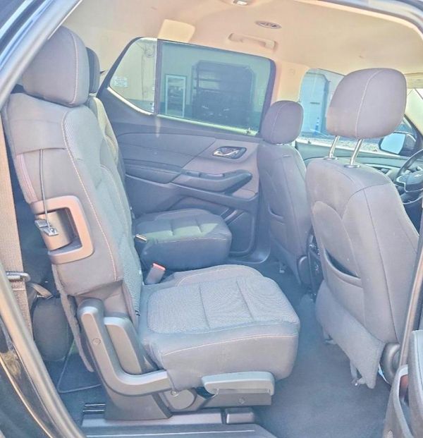 2021 CHEVROLET TRAVERSE LT