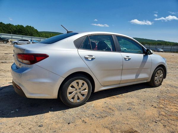2018 KIA RIO