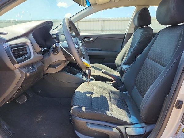 2018 KIA RIO