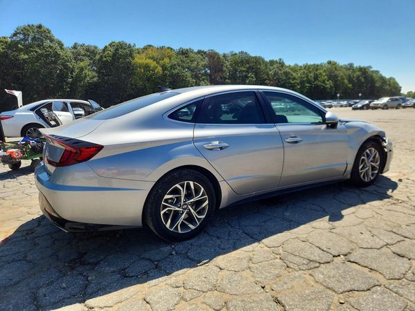2020 HYUNDAI SONATA