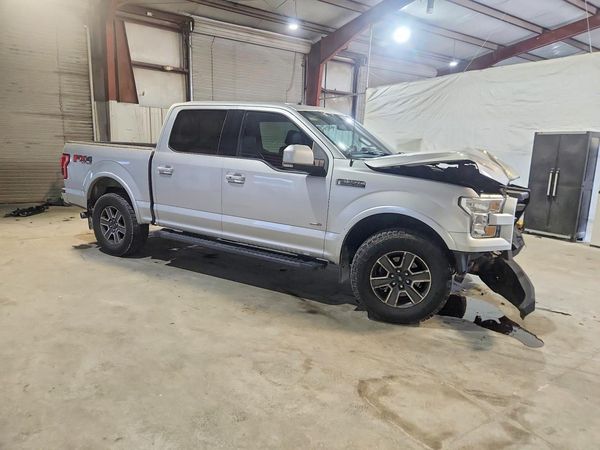 2017 FORD F150 SuperCrew — Passenger 3/4