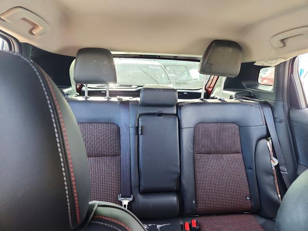 2025 NISSAN KICKS SR — SUVN