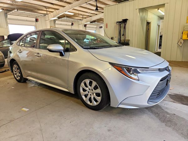 2024 TOYOTA COROLLA