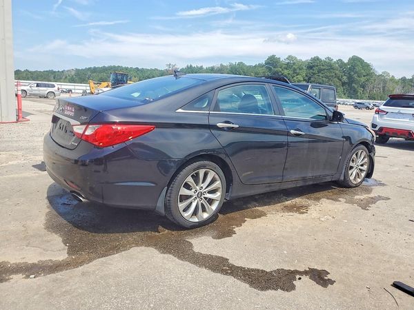 2012 HYUNDAI SONATA Middle level