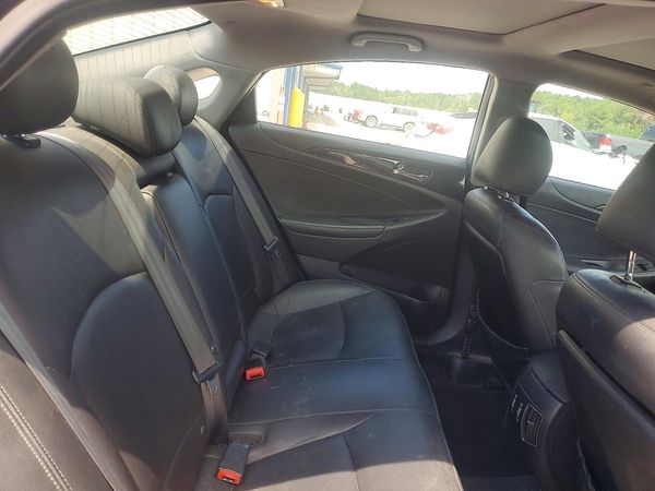 2012 HYUNDAI SONATA Middle level