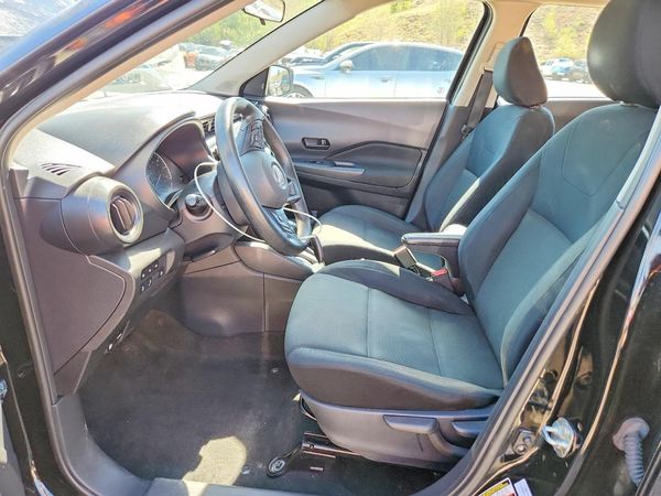 2024 NISSAN KICKS