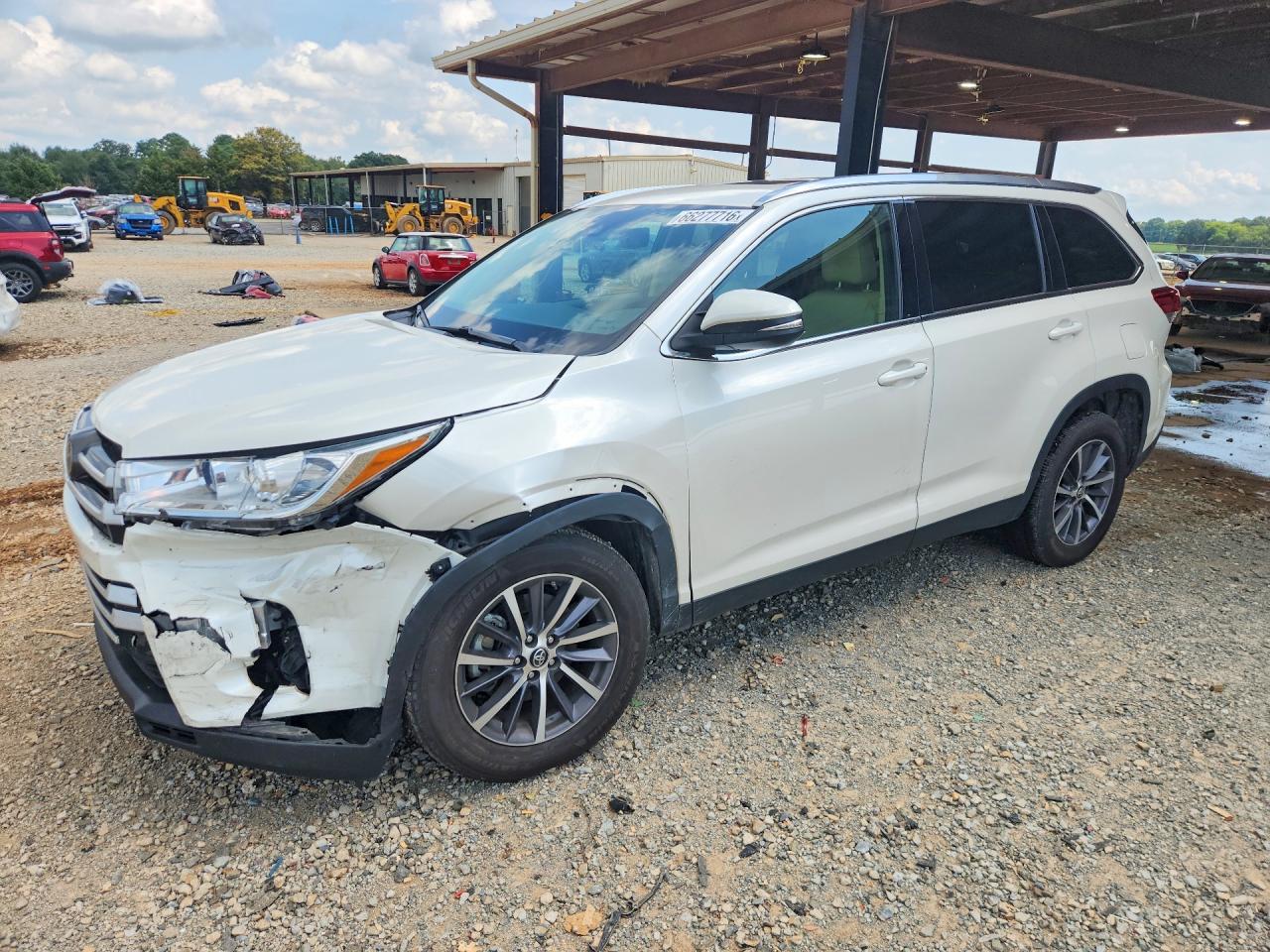 2019 TOYOTA HIGHLANDER