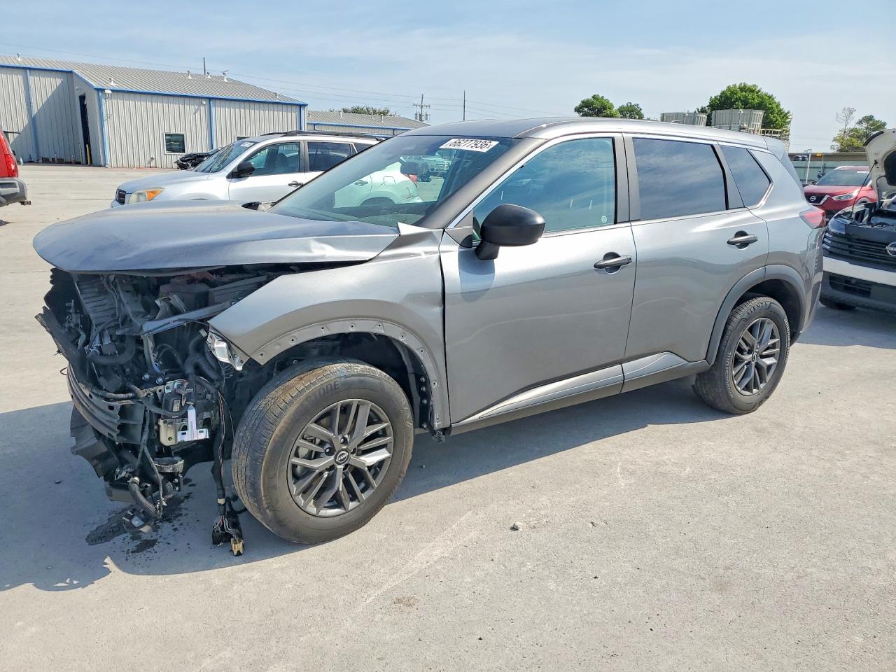 2023 NISSAN ROGUE S — Front 3/4