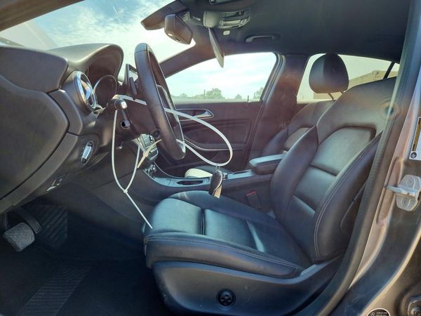 2017 MERCEDES-BENZ GLA GLA250