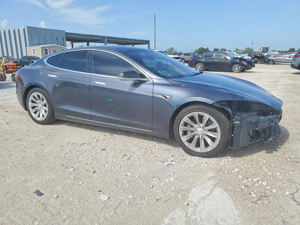 2018 TESLA MODEL S