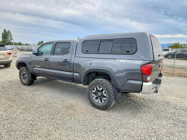 2018 TOYOTA TACOMA