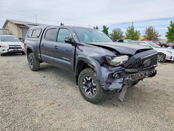 2018 TOYOTA TACOMA