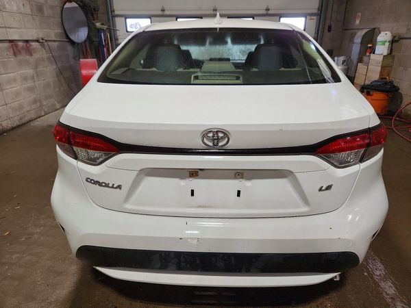 2022 TOYOTA COROLLA LE — DIRR
