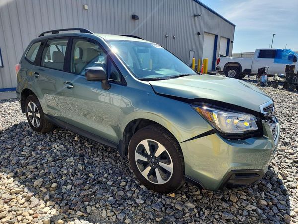 2018 SUBARU FORESTER Base P