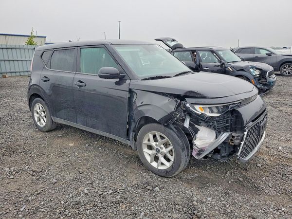 2023 KIA SOUL EX — Passenger 3/4