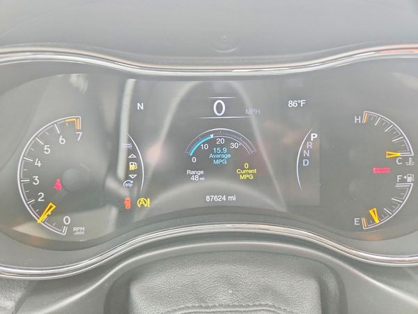 2019 JEEP GRAND CHEROKEE Laredo